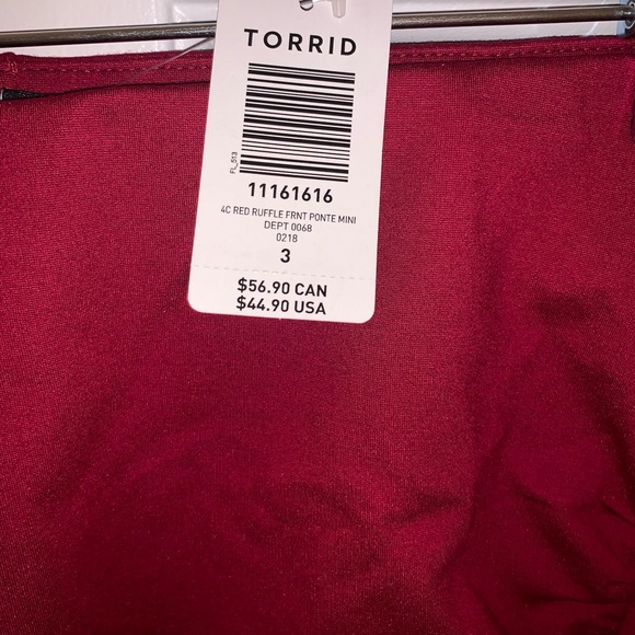 NWT TORRID pencil skirt a ruffle - plus sized - Picture 6 of 7